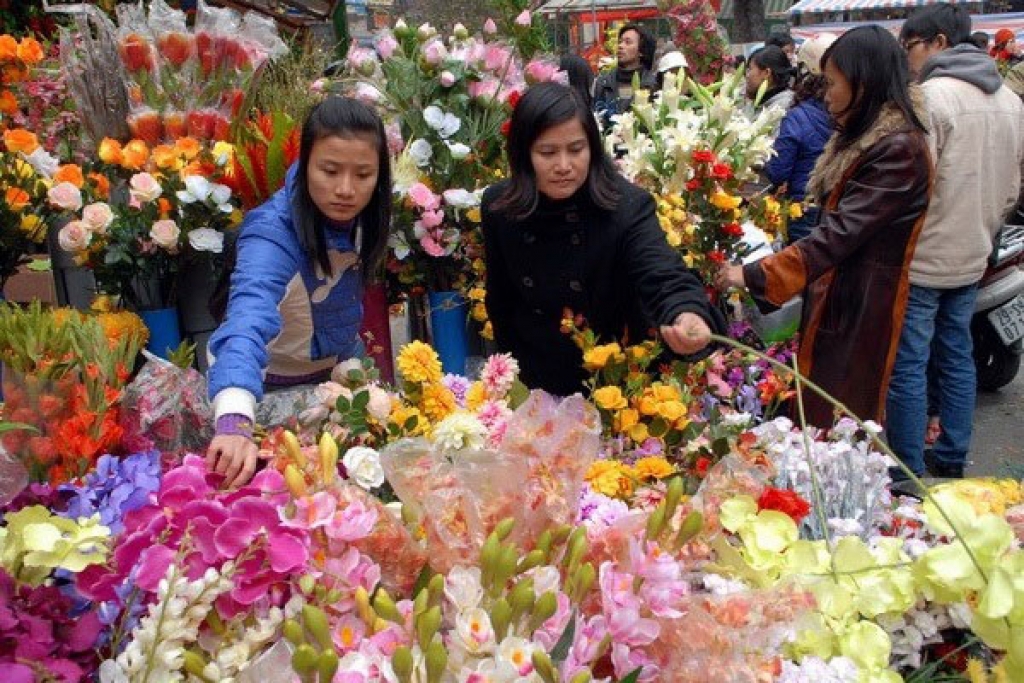 Các mối nhập hoa tươi Tết 2018 tại Hà Nội